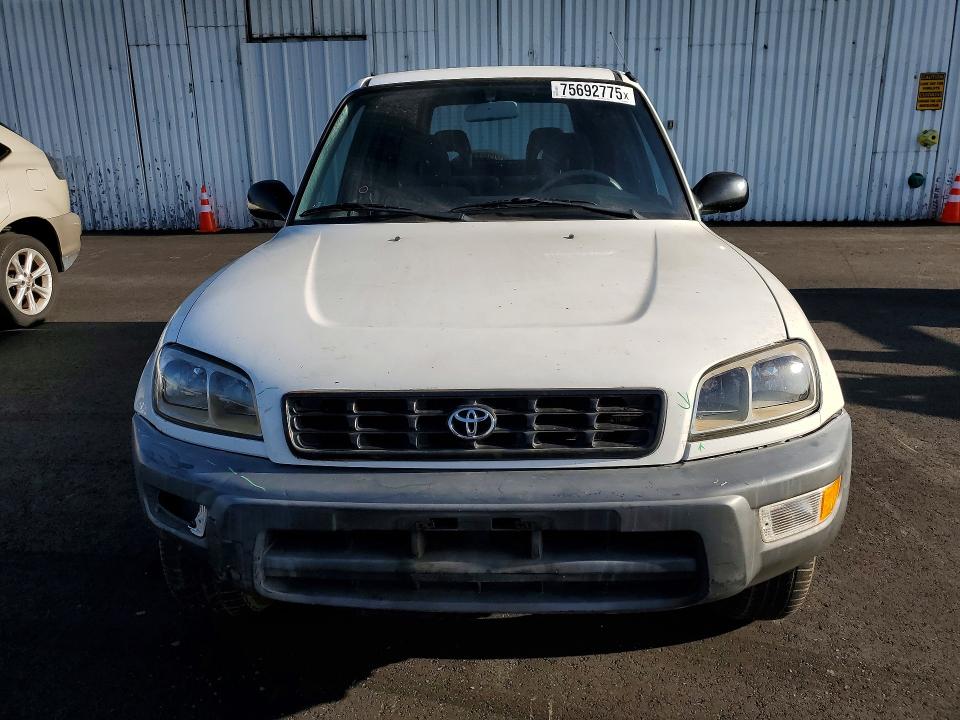 Photo 5 from auction – 1998 TOYOTA RAV4 with VIN JT3GP10VXW0022693