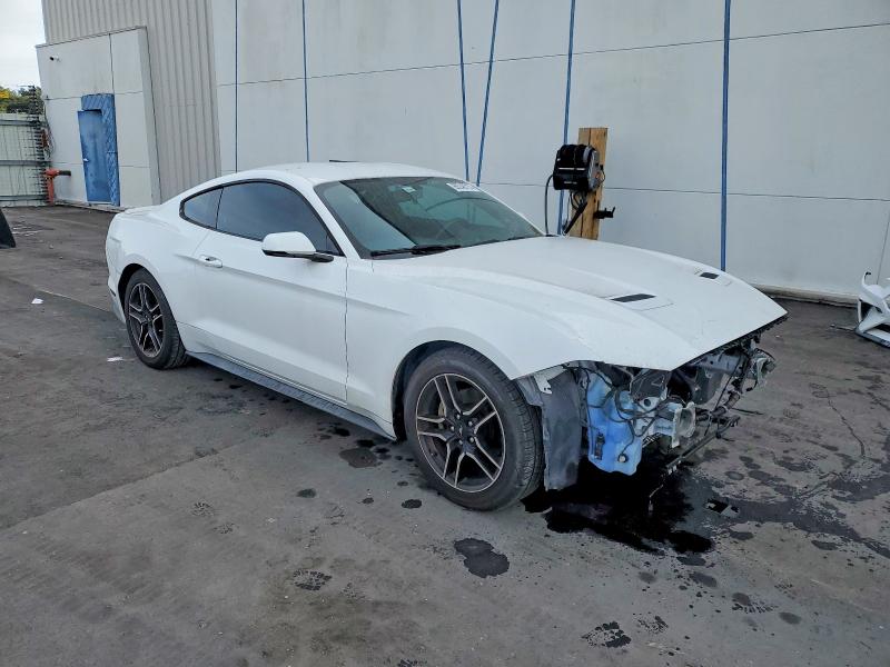 Photo 4 from auction – 2018 FORD MUSTANG with VIN 1FA6P8TH8J5117745