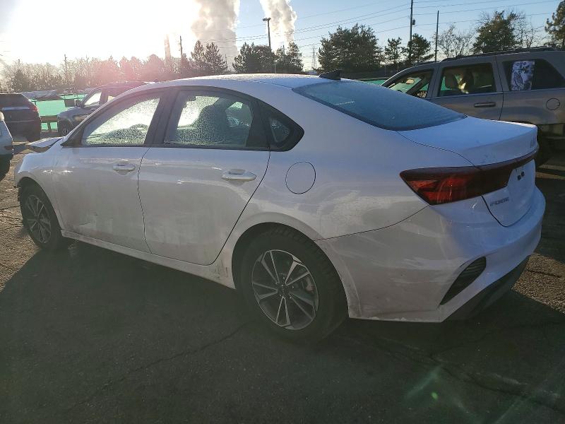 Photo 2 from auction – 2024 KIA FORTE with VIN 3KPF24AD8RE697452