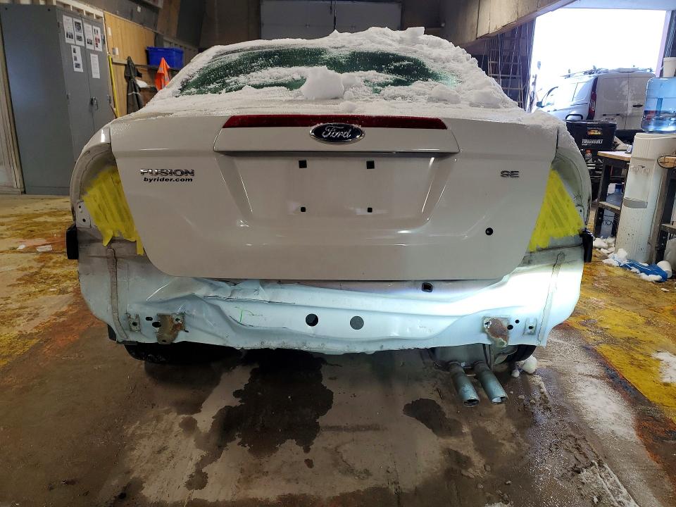 Photo 6 from auction – 2012 FORD FUSION with VIN 3FAHP0HA7CR239910