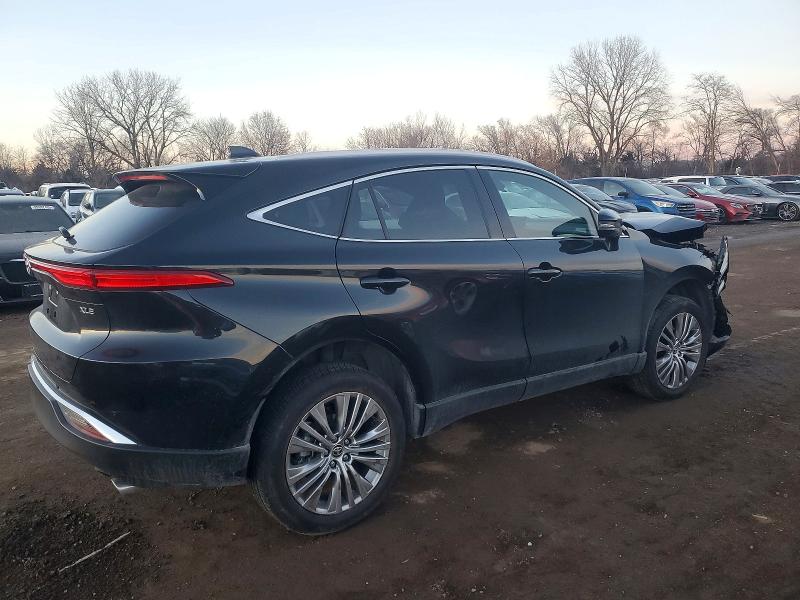 Photo 3 from auction – 2023 TOYOTA VENZA LE with VIN JTEAAAAH1PJ140831