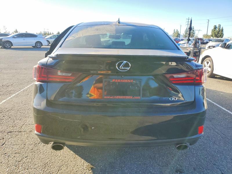 Photo 6 from auction – 2016 LEXUS IS 200T with VIN JTHBA1D27G5029840