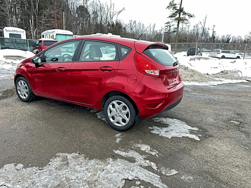 Zdjęcie 3 z aukcji – 2011 FORD FIESTA SE z VIN 3FADP4EJ0BM102863