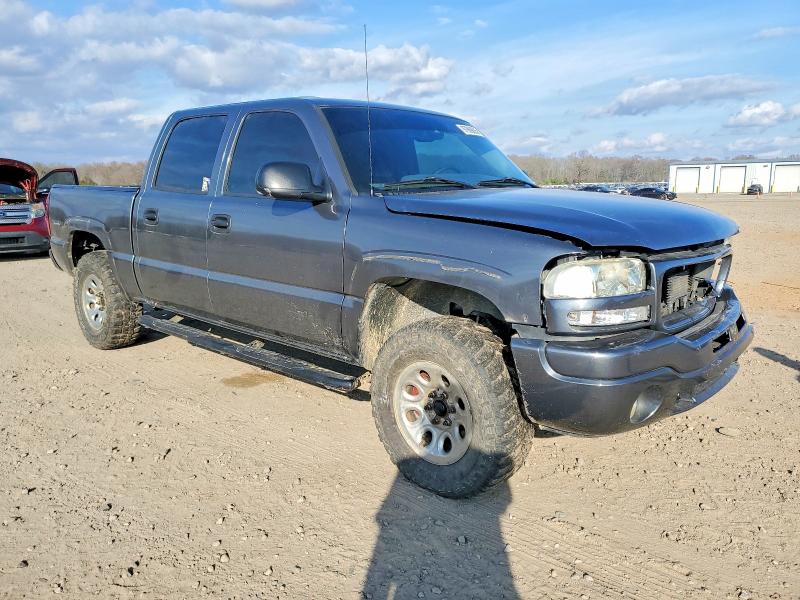 Photo 4 from auction – 2006 GMC NEW SIERRA with VIN 2GTEK13T161133391