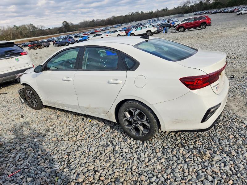 Photo 2 from auction – 2021 KIA FORTE FE with VIN 3KPF24AD9ME314563