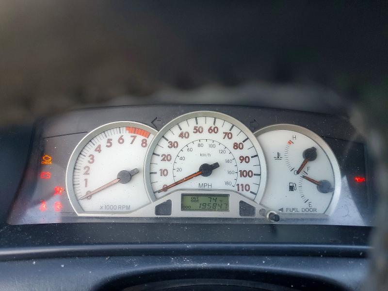 Photo 9 from auction – 2005 TOYOTA COROLLA with VIN 1NXBR32EX5Z527936