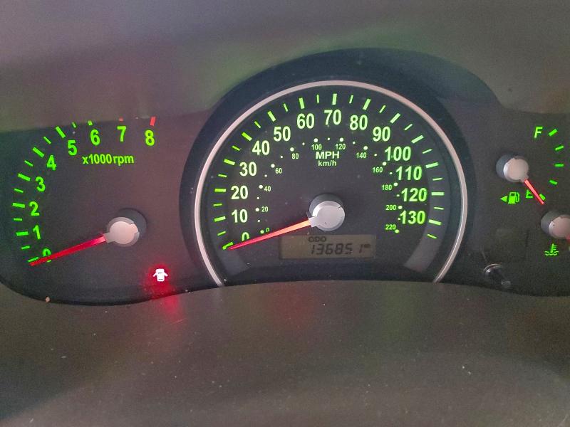 Photo 9 from auction – 2007 KIA SEDONA EX with VIN KNDMB233476184203