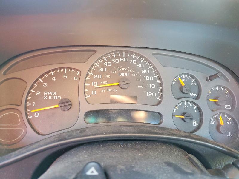 Photo 9 from auction – 2003 CHEVROLET SILVERADO with VIN 1GCEK14V93Z108631