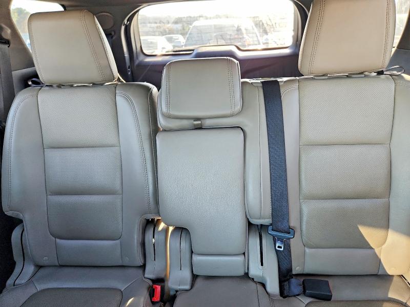Photo 10 from auction – 2014 FORD EXPLORER L with VIN 1FM5K7F88EGA84701