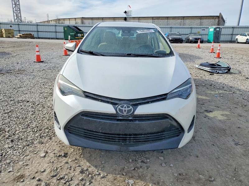 Photo 5 from auction – 2018 TOYOTA COROLLA L with VIN 5YFBURHE0JP774760