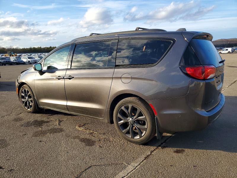 Photo 2 from auction – 2020 CHRYSLER PACIFICA T with VIN 2C4RC1BG4LR196159