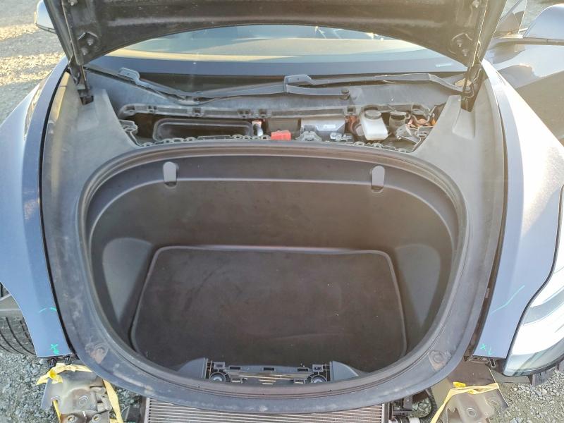 Photo 11 from auction – 2018 TESLA MODEL 3 with VIN 5YJ3E1EA0JF023724