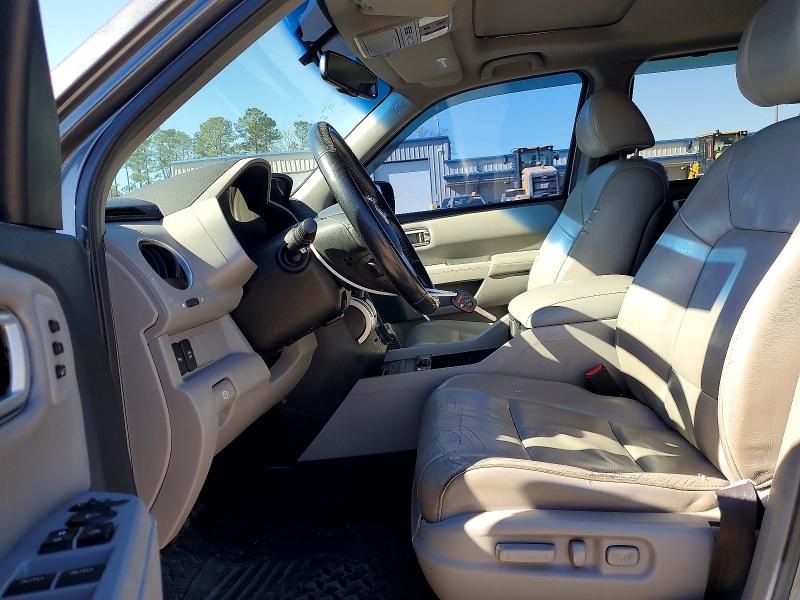 Photo 7 from auction – 2010 HONDA PILOT TOUR with VIN 5FNYF3H95AB008975