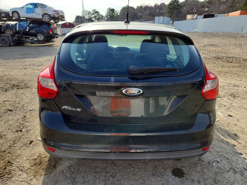 Photo 6 from auction – 2014 FORD FOCUS SE with VIN 1FADP3K22EL121153