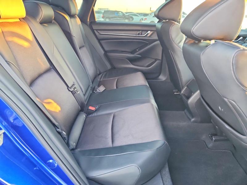 Photo 10 from auction – 2018 HONDA ACCORD with VIN 1HGCV1F37JA220125