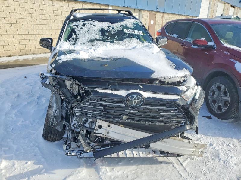 Photo 5 from auction – 2019 TOYOTA RAV4 XLE P with VIN 2T3A1RFVXKW023731