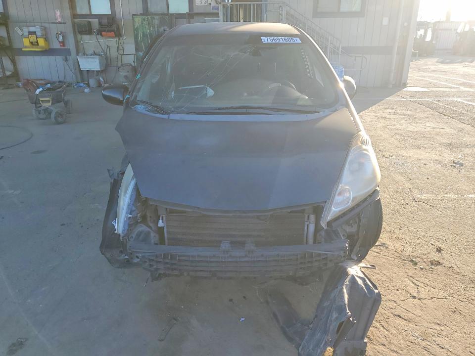 Photo 5 from auction – 2011 HONDA FIT SPORT with VIN JHMGE8H57BC009583