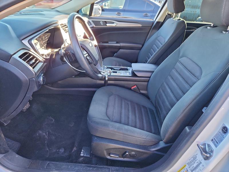 Photo 7 from auction – 2017 FORD FUSION SE with VIN 3FA6P0HD6HR351137