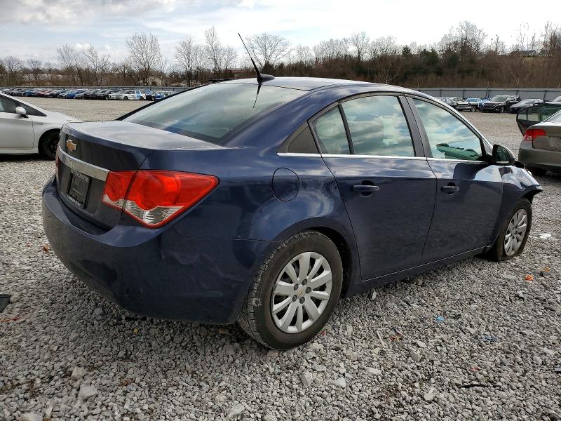 Photo 3 from auction – 2011 CHEVROLET CRUZE with VIN 1G1PC5SH6B7117378