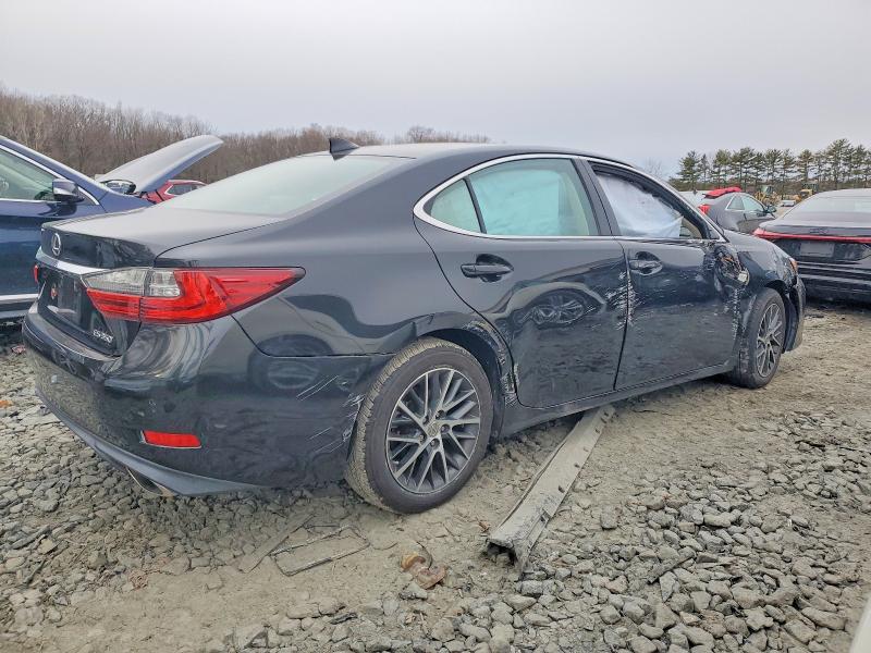 Photo 3 from auction – 2018 LEXUS ES with VIN 58ABK1GG7JU081895