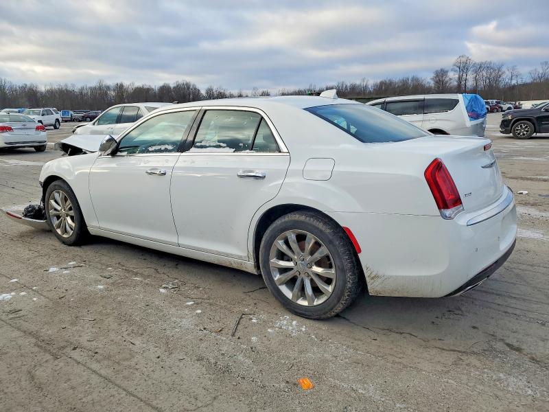Zdjęcie 2 z aukcji – 2019 CHRYSLER 300 LIMITE z VIN 2C3CCAKG4KH722711
