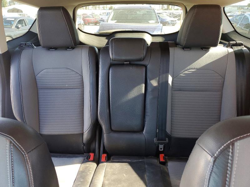 Photo 10 from auction – 2018 FORD ESCAPE SE with VIN 1FMCU9GD3JUA99546