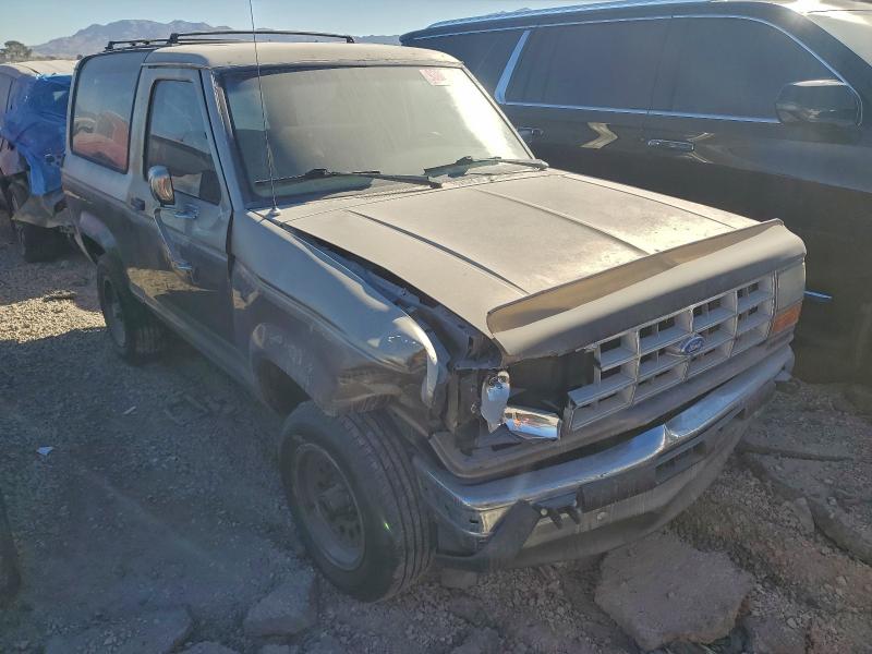 Photo 4 from auction – 1990 FORD BRONCO II with VIN 1FMCU14T1LUA06717