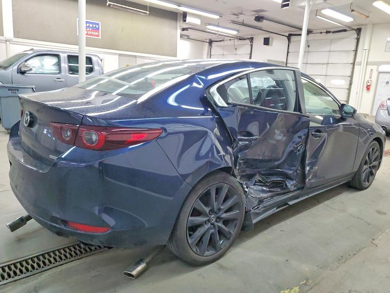 Фото 3 с аукциона – 2024 MAZDA 3 SELECT S с VIN 3MZBPABM0RM431911