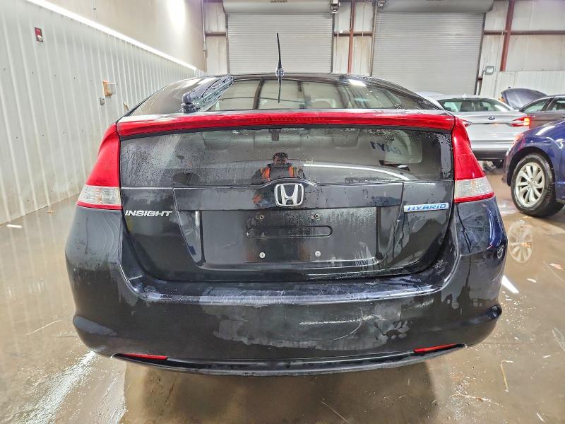 Photo 6 from auction – 2010 HONDA INSIGHT LX with VIN JHMZE2H50AS011864