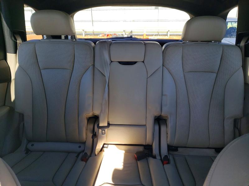 Photo 10 from auction – 2017 AUDI Q7 PREMIUM with VIN WA1LAAF71HD045984