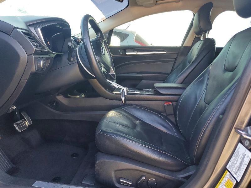 Photo 7 from auction – 2017 FORD FUSION with VIN 3FA6P0SU9HR367938
