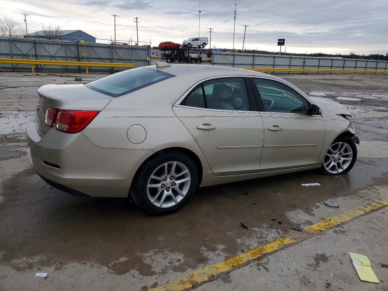Photo 3 from auction – 2015 CHEVROLET MALIBU 1LT with VIN 1G11C5SL3FF245910