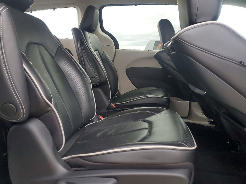 Photo 11 from auction – 2023 CHRYSLER PACIFICA H with VIN 2C4RC1S78PR569578