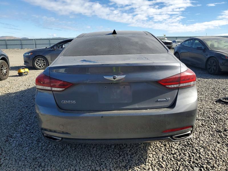 Photo 6 from auction – 2015 HYUNDAI GENESIS with VIN KMHGN4JE5FU076683
