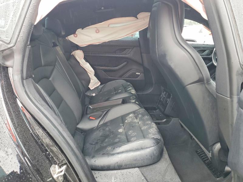 Photo 10 from auction – 2021 PORSCHE TAYCAN with VIN WP0AA2Y10MSA14794