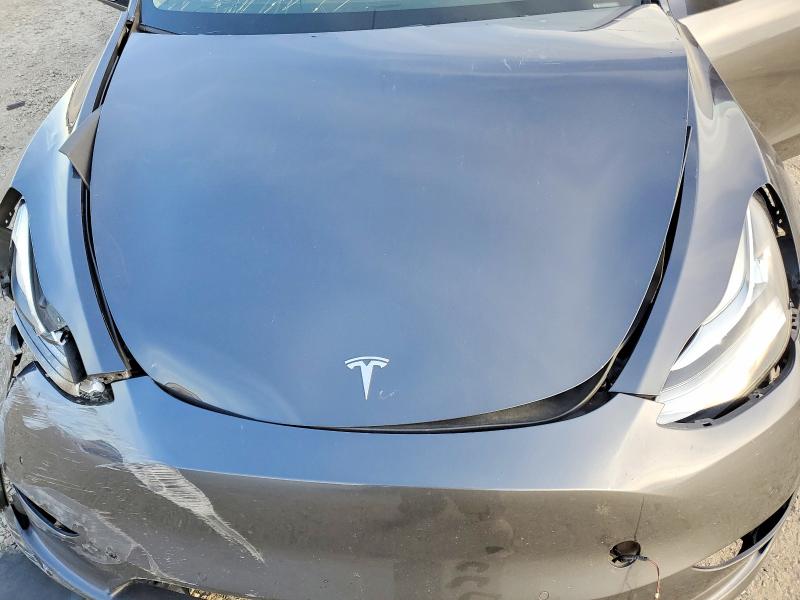 Photo 12 from auction – 2020 TESLA MODEL Y with VIN 5YJYGDEE0LF045326