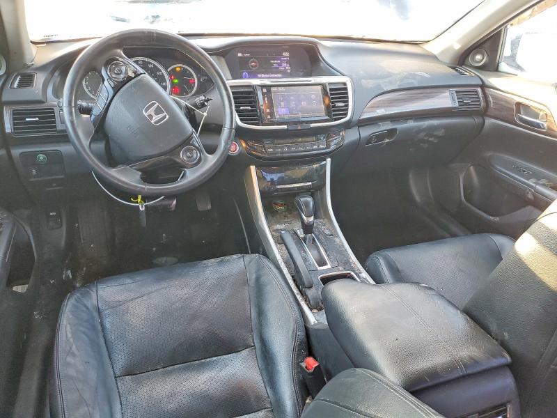 Photo 8 from auction – 2016 HONDA ACCORD with VIN 1HGCR2F80GA115814