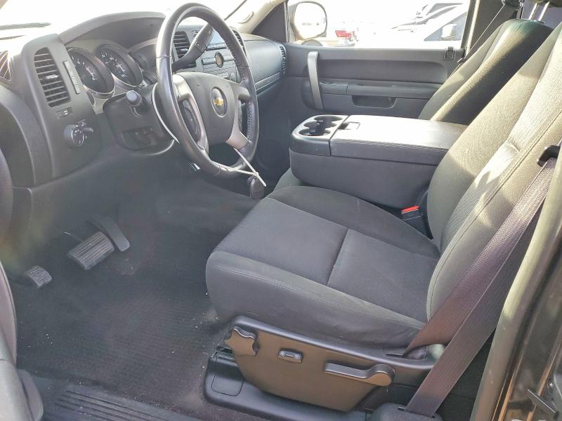 Photo 7 from auction – 2011 CHEVROLET SILVERADO with VIN 1GCRKSE30BZ324306