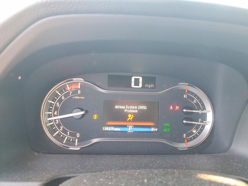 Photo 9 from auction – 2018 HONDA PILOT TOUR with VIN 5FNYF5H94JB015752