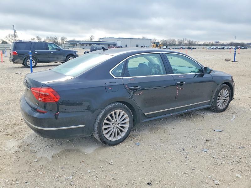 Photo 3 from auction – 2016 VOLKSWAGEN PASSAT SE with VIN 1VWBS7A30GC024289