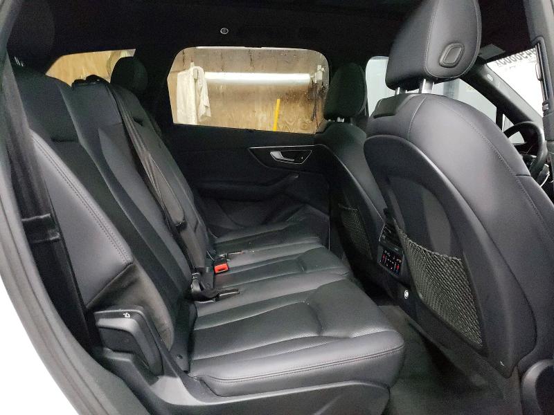 Photo 11 from auction – 2020 AUDI Q7 PREMIUM with VIN WA1LXAF74LD012212