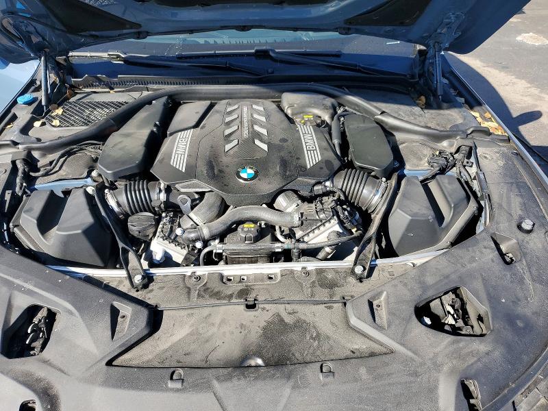 Photo 11 from auction – 2022 BMW M850XI with VIN WBAFY4C03NCK10441