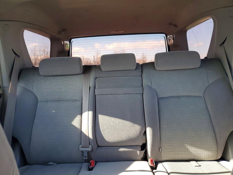 Фото 10 с аукциона – 2004 TOYOTA 4RUNNER SR с VIN JTEBU14RX40031088
