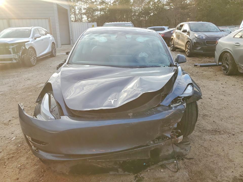 Photo 5 from auction – 2023 TESLA MODEL 3 with VIN 5YJ3E1EA9PF427419