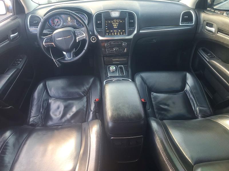 Photo 8 from auction – 2016 CHRYSLER 300 LIMITE with VIN 2C3CCAAG9GH206840
