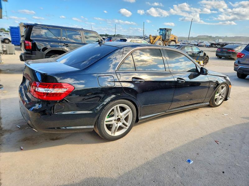 Photo 3 from auction – 2012 MERCEDES-BENZ E 550 4MAT with VIN WDDHF9BB6CA554684