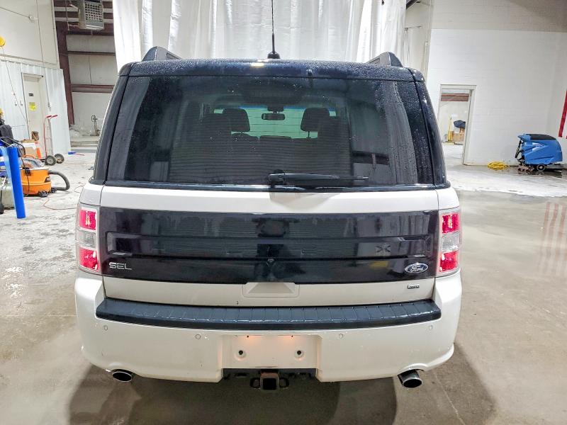 Photo 6 from auction – 2019 FORD FLEX SEL with VIN 2FMHK6C82KBA33385