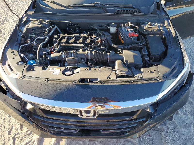 Photo 11 from auction – 2018 HONDA ACCORD with VIN 1HGCV1F99JA031478
