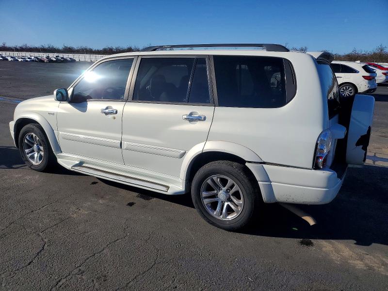Photo 2 from auction – 2004 SUZUKI XL7 EX with VIN JS3TY92V344102220