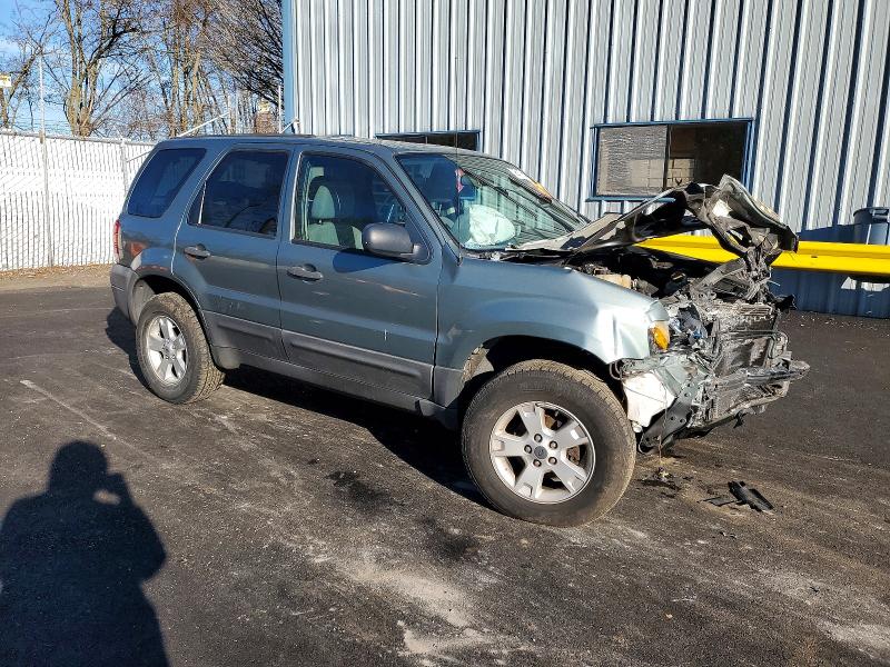 Photo 4 from auction – 2007 FORD ESCAPE with VIN 1FMCU03147KB99361
